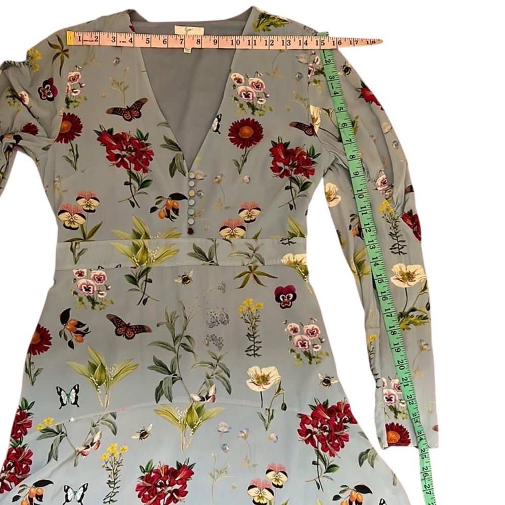 Joie Blue Long Sleeve V-Neck - Picture 10 of 14